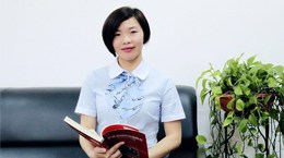 校長(zhǎng) 江園